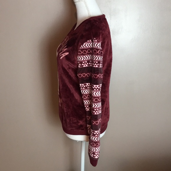 Cold Crush DRAMA LLAMA Soft Cozy Graphic Sweater - Picture 13 of 14